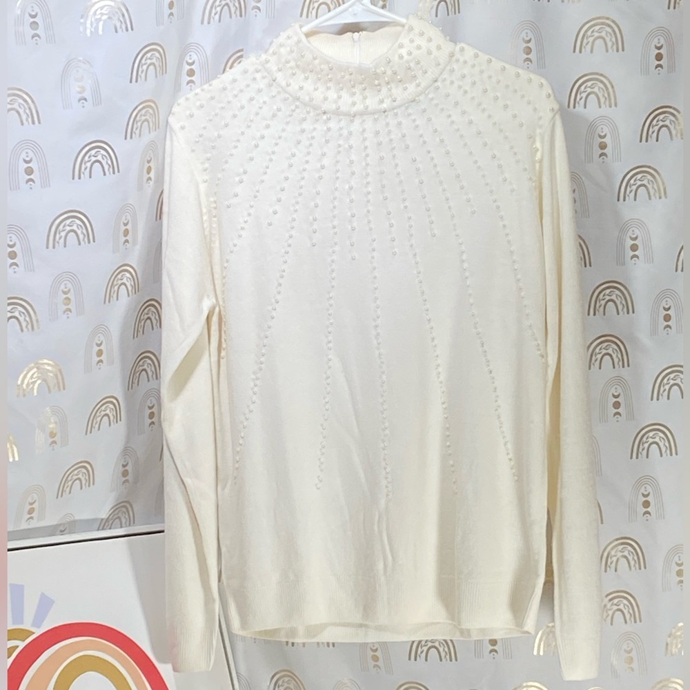 Elegant Cream Women's Textured Sweatshirt